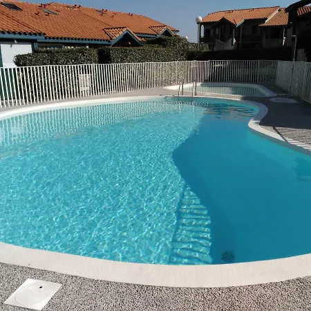 Daire Face A L'ocean Sans Vis A Vis, Avec Piscine *