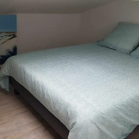 Apartment Face A L'ocean Sans Vis A Vis, Avec Piscine *